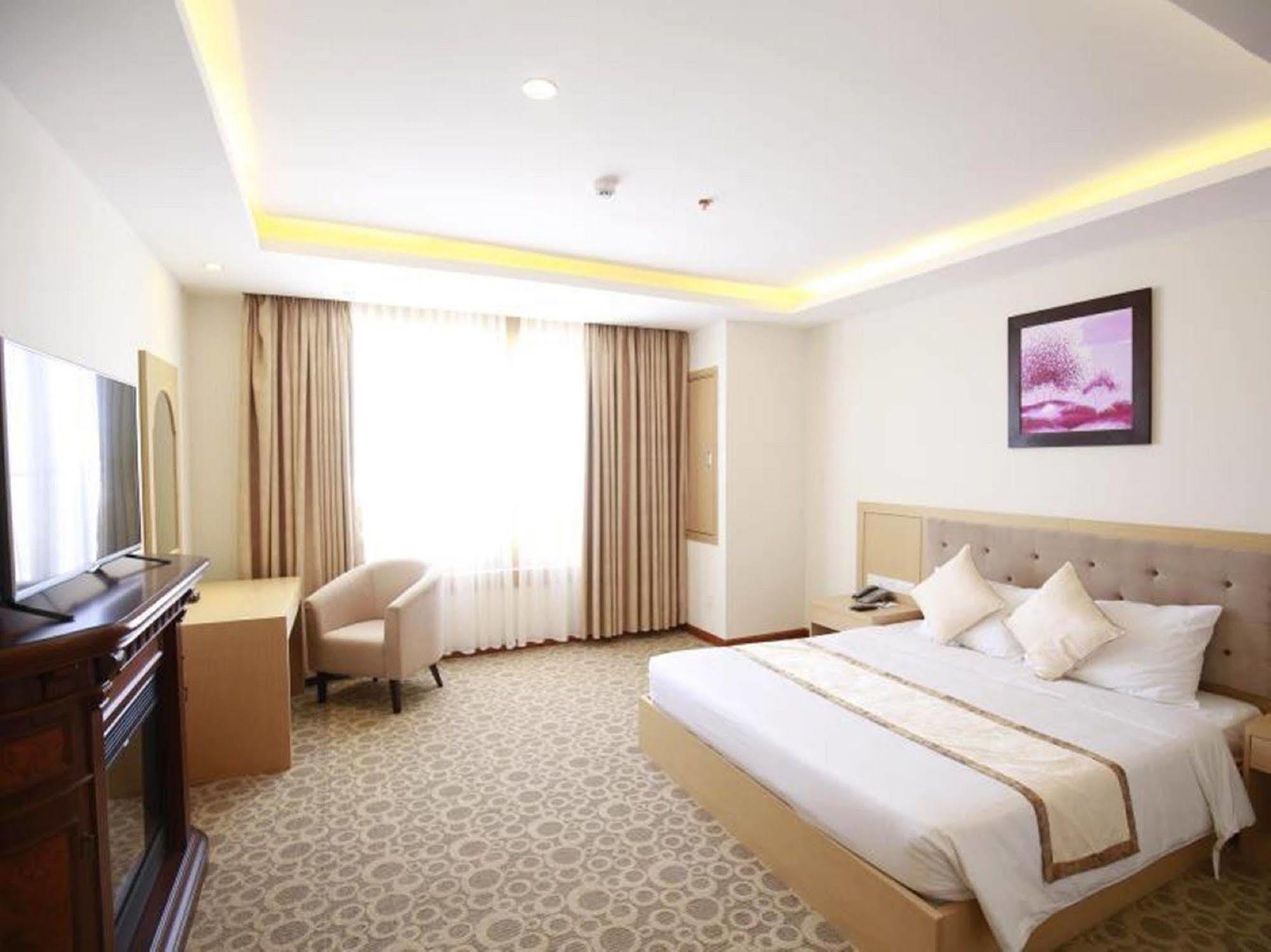 Bavico Plaza Hotel Νταλάτ Εξωτερικό φωτογραφία