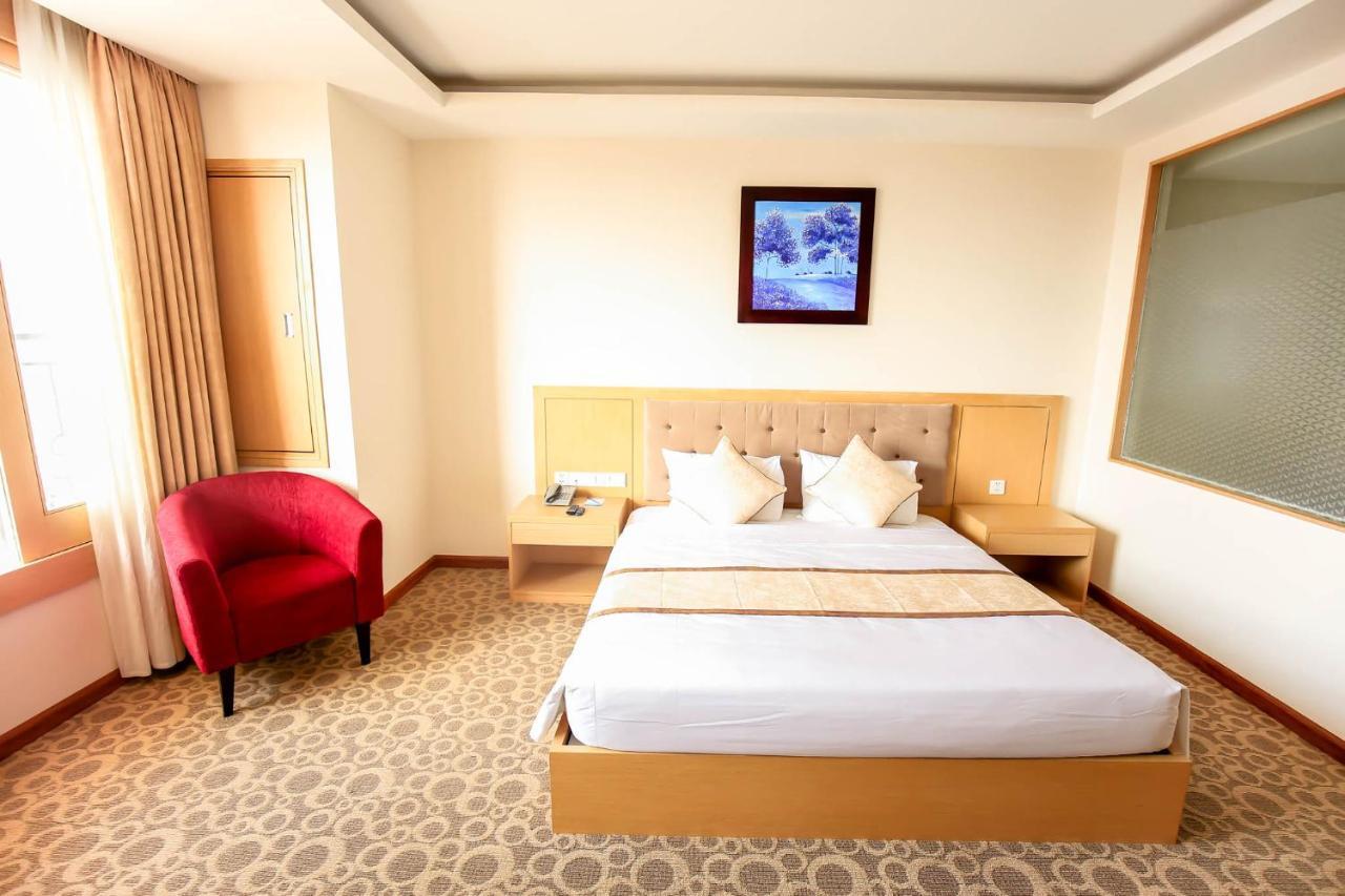 Bavico Plaza Hotel Νταλάτ Εξωτερικό φωτογραφία